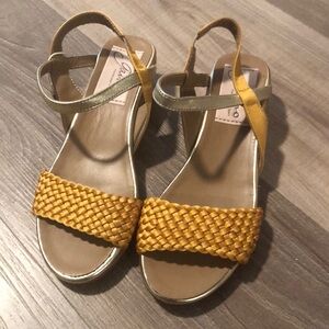 Yellow braided low espadrille sandal from Gaimo